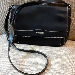 Liz Claiborne cross body